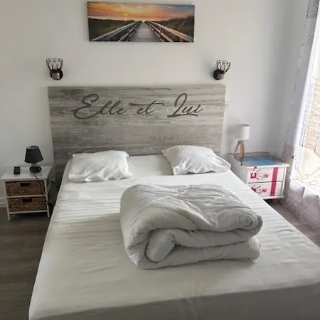 Appartement T3 Avec Piscine Touques